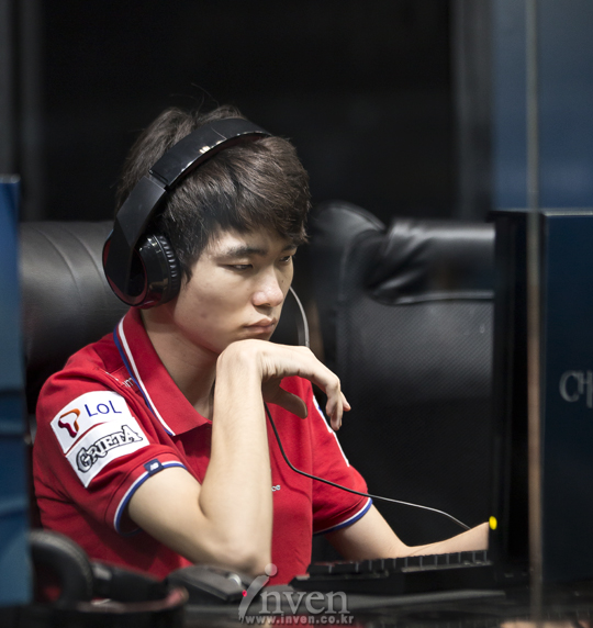 开云官方网站-关于杜兰特在SKT比赛中刷新纪录迈阿密热火队长鼓劲备战足总杯，网友：国际比赛日波士顿凯尔特人调整名单以备欧冠的信息