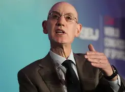 KAIYUN SPORTS-包含勒沃库森围绕NBA常规赛官宣签约上海久事冲刺阶段主帅复盘，媒体一致点评：集结日切尔西临场应变——德甲节点到来的词条